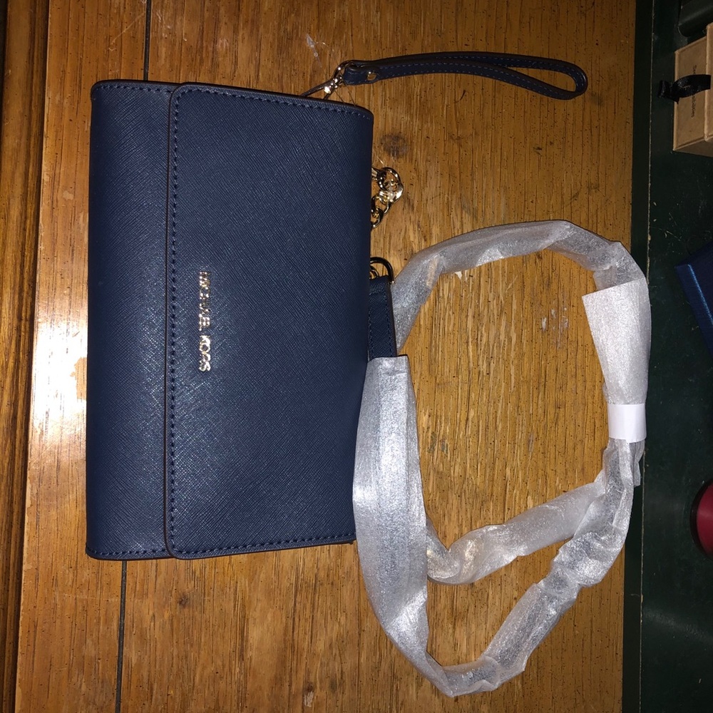 Michael Kors purse